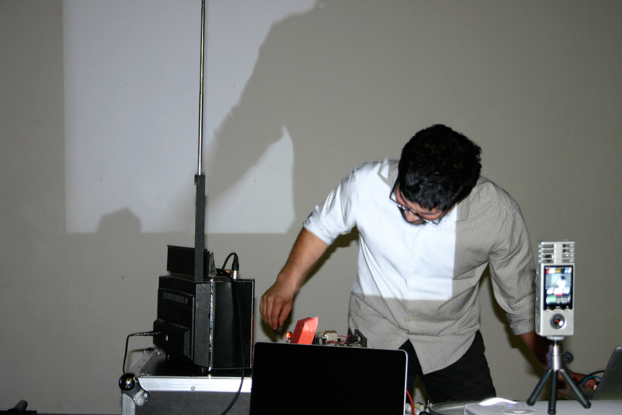 Yair López y Armando Castro, presentación de proyecto de arte sonoro
